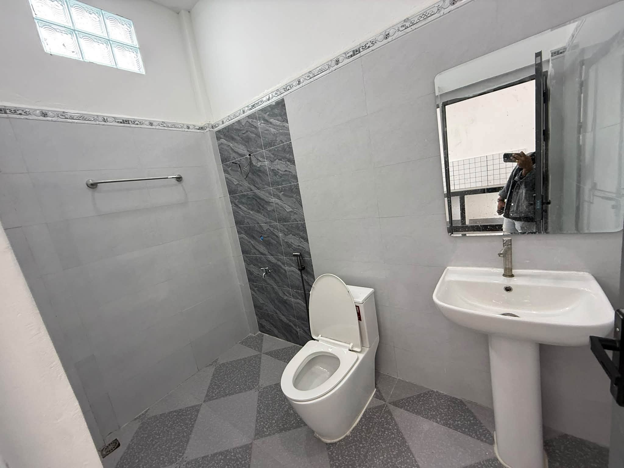 ads/2026/09/15/854-121925-4f8e9b22.jpg