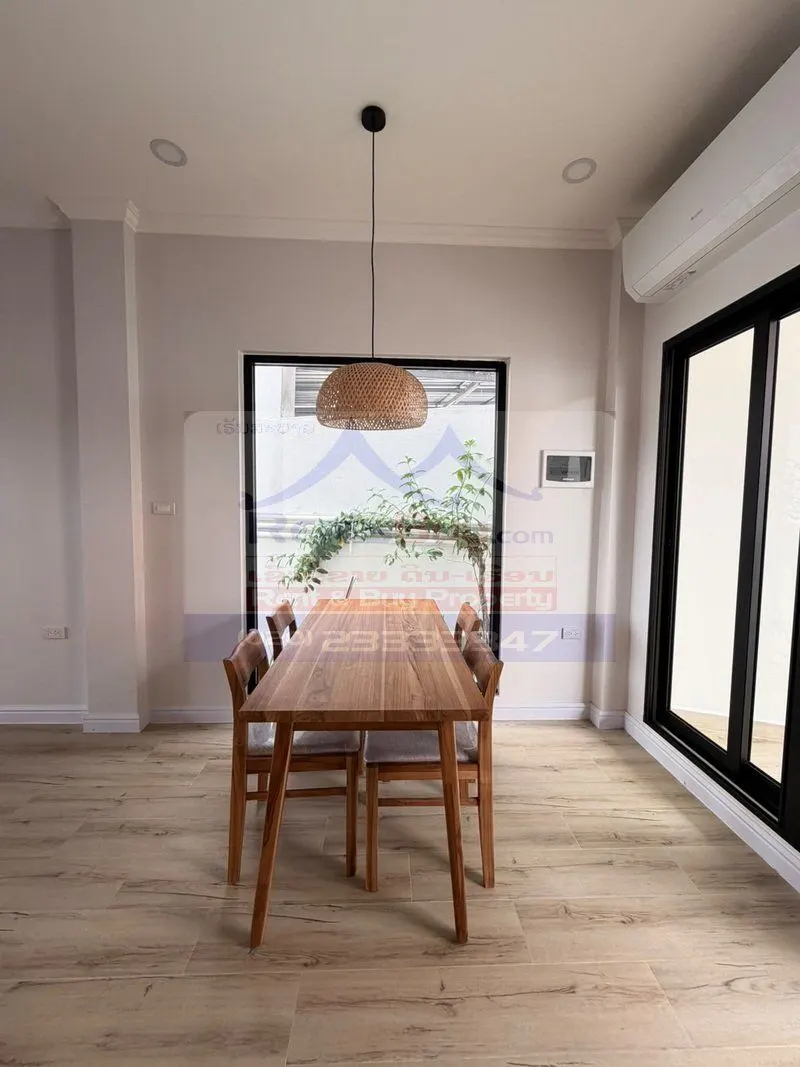 ads/2026/10/19/2630-101601-dc53e476