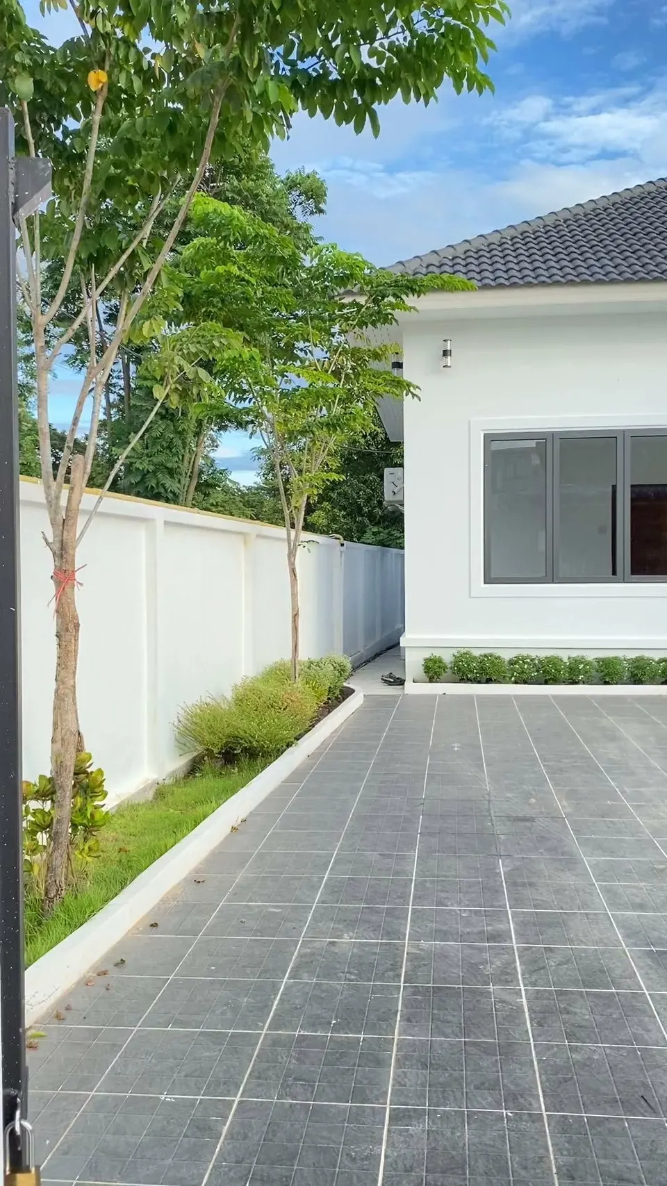 ads/2026/10/23/2854-101853-b9240317
