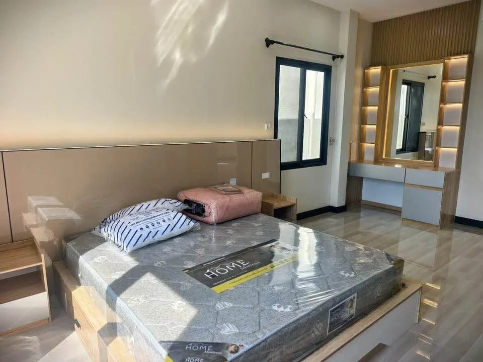 ads/2026/10/24/2960-121732-05effd75