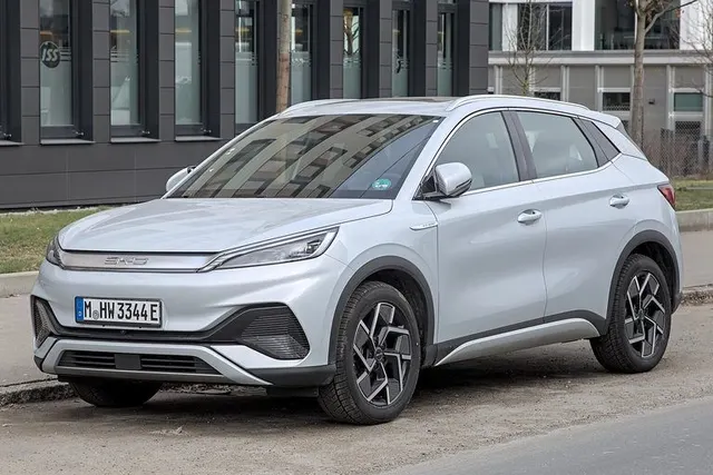 A Guide to Buying an Electric Car in Laos