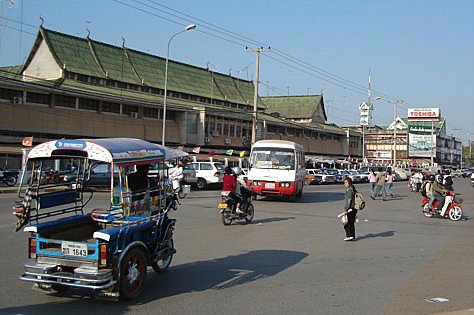 Vientiane's morning market from the inside